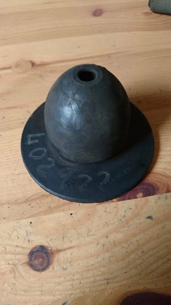 Monza Gummipuffer Hinterachse Neu Original GM - General Motors