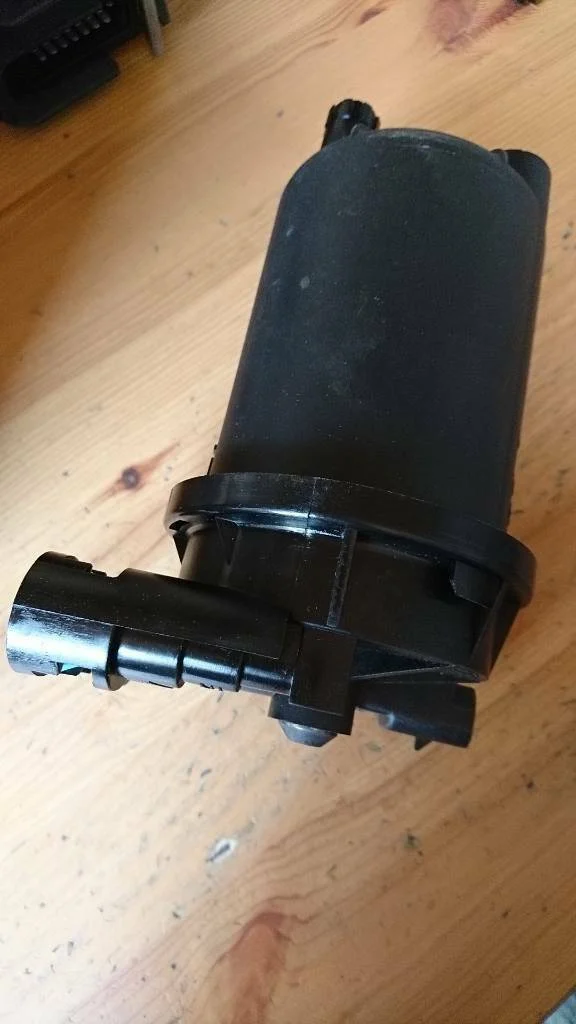 Vectra C Signum Diesel Krafstoff Filter Gehäuse neu original GM - General Motors