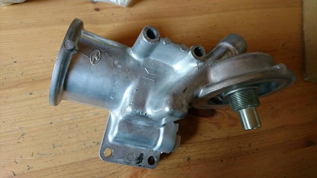 Opel Monterey Campo Ölfilter Halter neu original GM - General Motors
