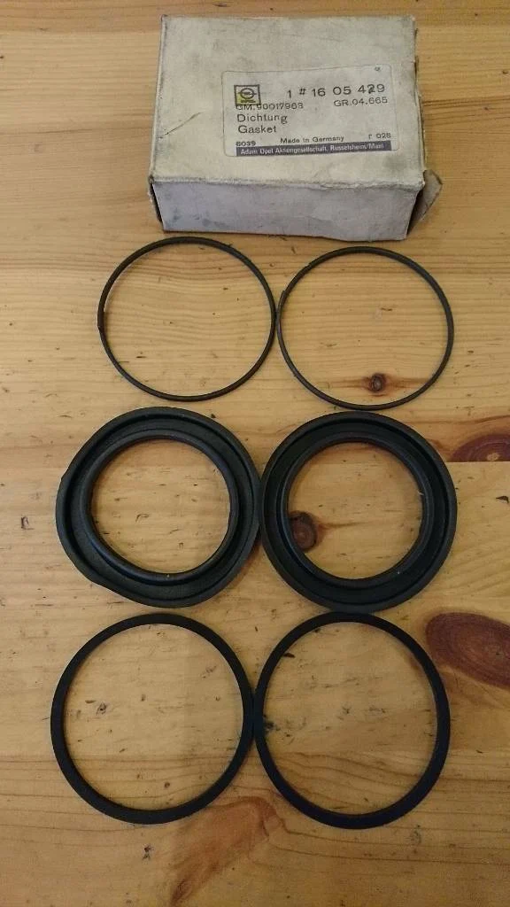 Opel Youngtimer Oldtimer Dichtungssatz neu original GM 90017963 - General Motors
